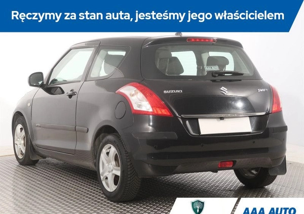 Suzuki Swift cena 20000 przebieg: 84203, rok produkcji 2010 z Pieńsk małe 172